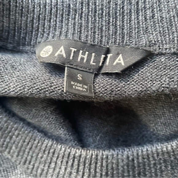 Athleta Hanover Sweater Merino Wool Thermolite Pullover Charcoal Gray Size Small - Picture 6 of 9